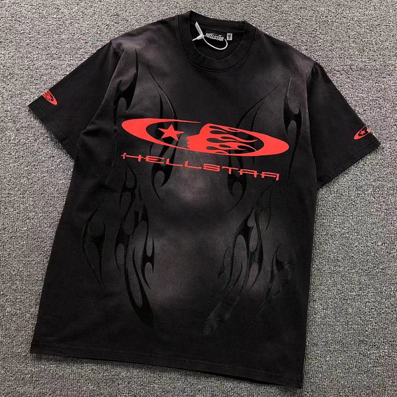 HELLSTAR T-SHIRT 3111011772 （im 170cm 60kg i wear size M in the phot）