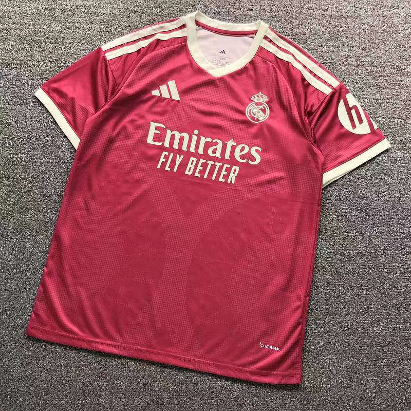 FOOTBALL T-SHIRT 1252151002（im 170cm 60kg i wear size L in the phot）