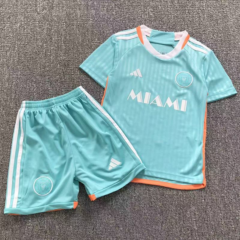 FOOTBALL CHILD T-SHIRT SHORTS 1122512002