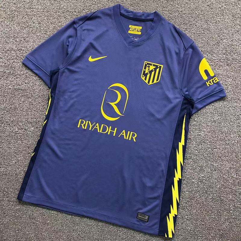 FOOTBALL T-SHIRT 11062731002（im 170cm 60kg i wear size L in the phot）
