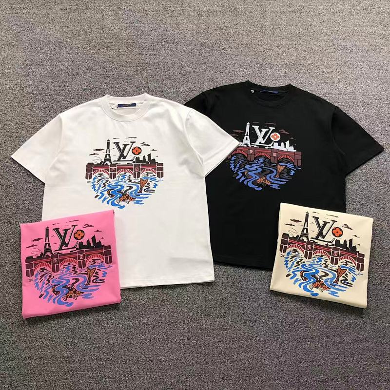 LV T-SHIRT 2204069301（im 170cm 60kg i wear size M in the phot）