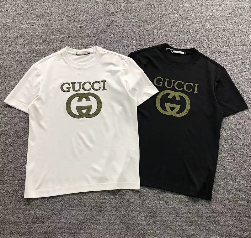 GUCCI T-SHIRT 5211313147（im 170cm 60kg i wear size M in the phot）