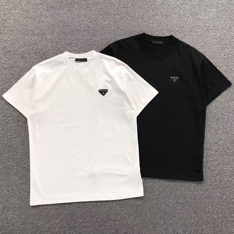 PRADA T-SHIRT 502170781（im 170cm 57kg i wear size M in the phot）