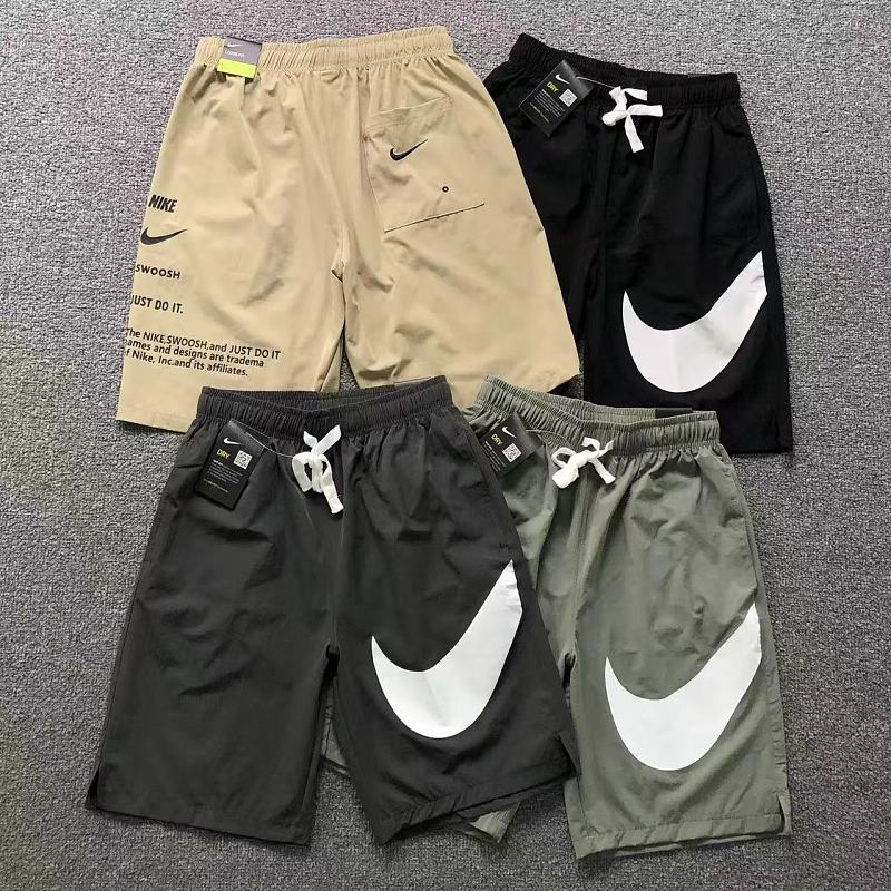 NIKE SHORTS 4205082377（im 170cm 60kg i wear size M in the phot）
