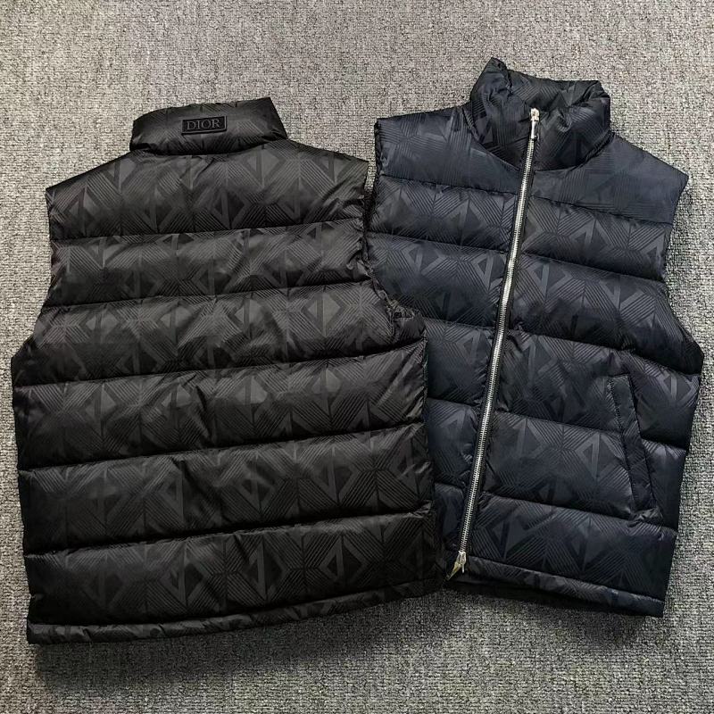 DIOR DOWN JACKETS VEST （im 170cm 57kg i wear size 48 in the phot）380467