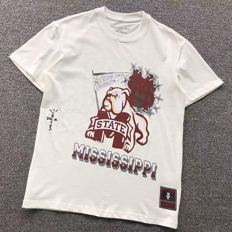 TRAVIS SCOTT T-SHIRT 213292046（im 170cm 60kg i wear size S in the phot)