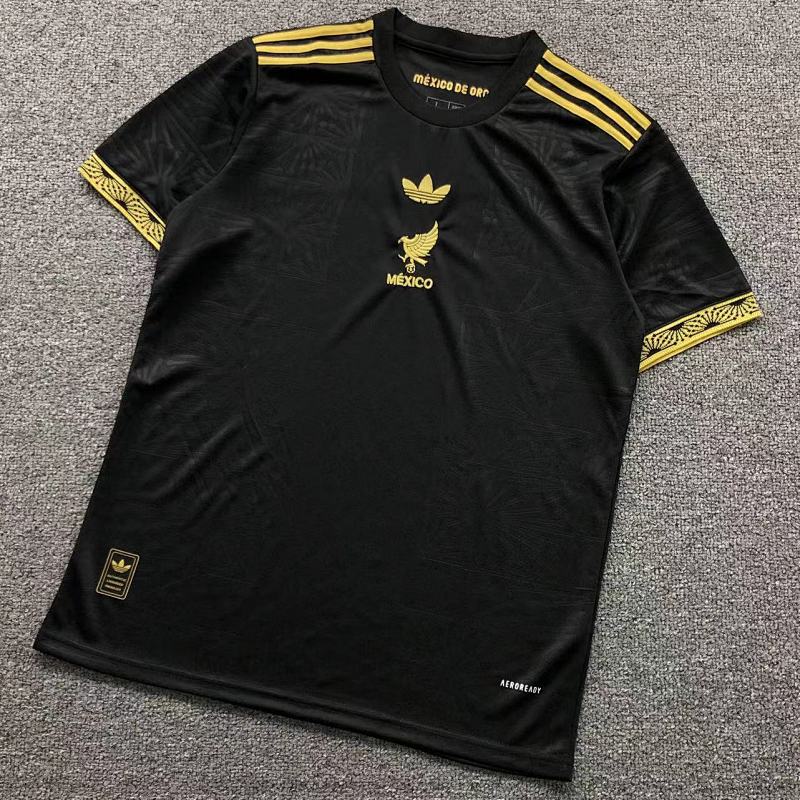FOOTBALL T-SHIRT 11041705002（im 170cm 60kg i wear size L in the phot）