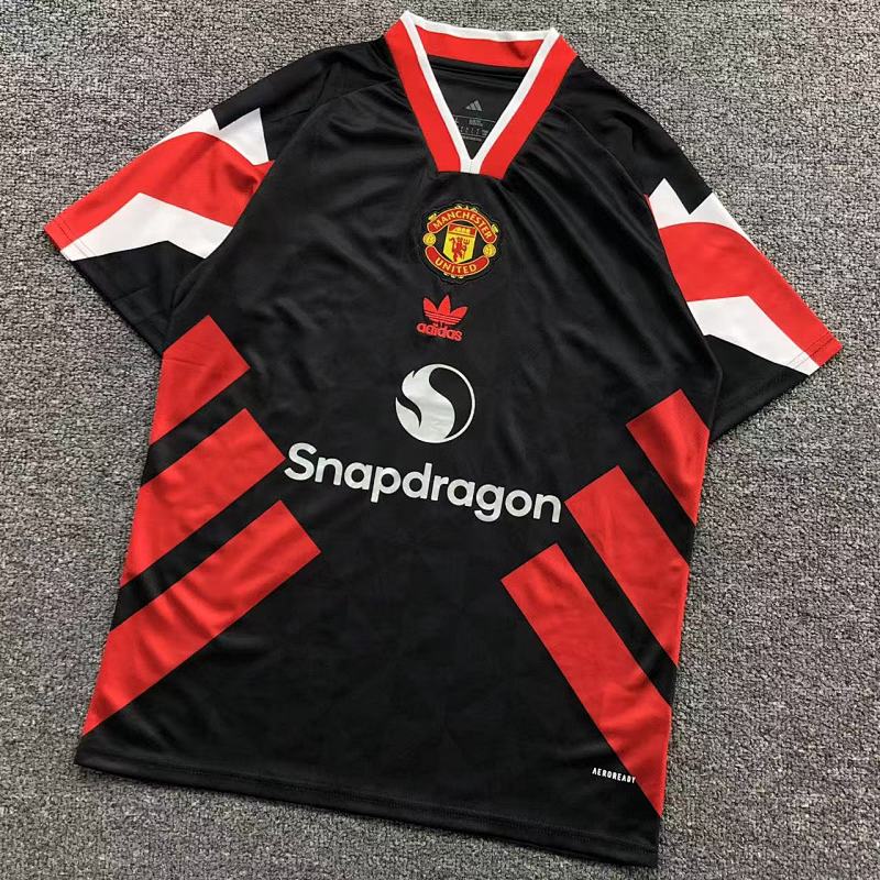 FOOTBALL T-SHIRT 11041706002（im 170cm 60kg i wear size L in the phot）