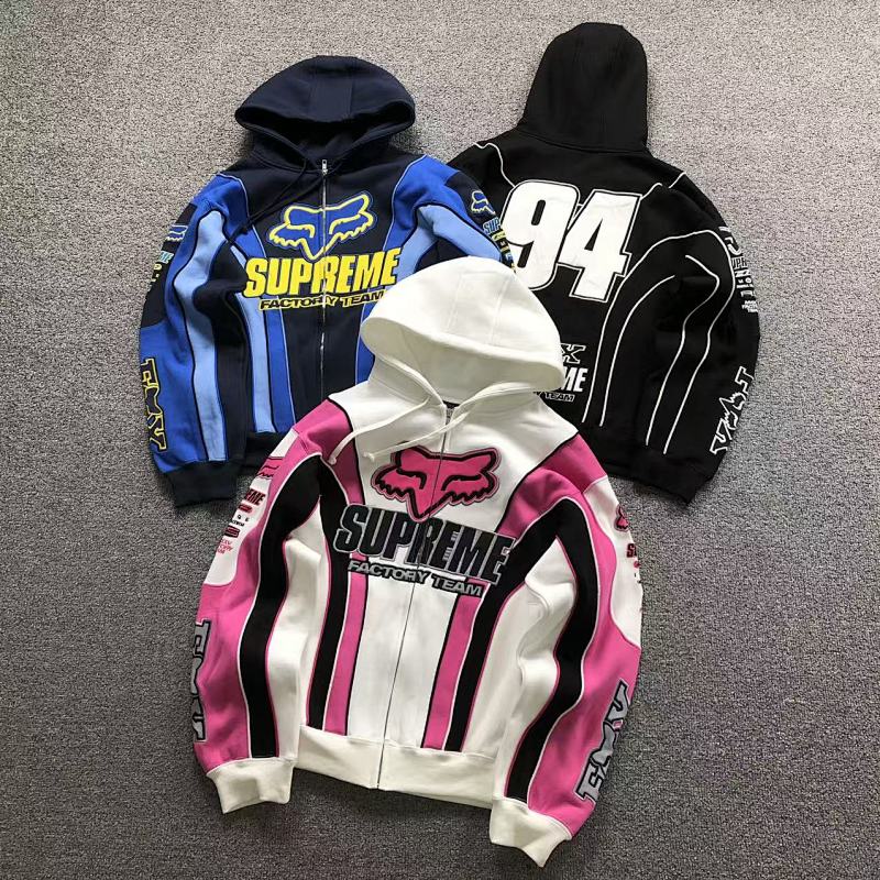 SUPREME HOODIE 11150235（im 170cm 60kg i wear size M in the phot）