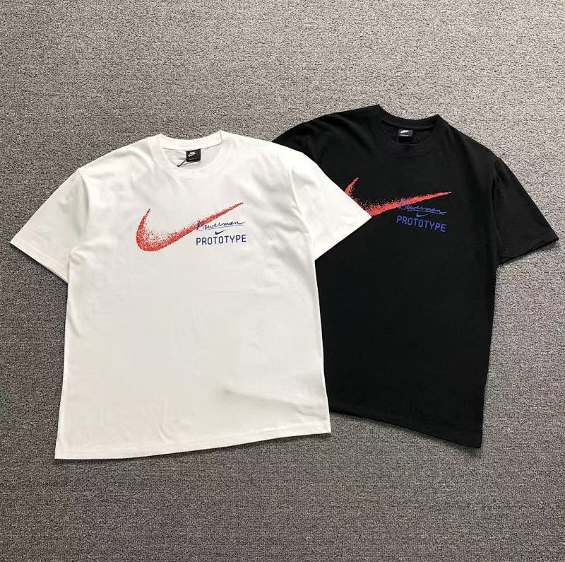 NIKE T-SHIRT 2111051401（im 170cm 60kg i wear size L in the phot）