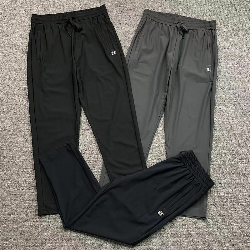 KITON SP⭐⭐ T TROUSERS 2201100501（im 170cm 60kg i wear size XL in the phot）