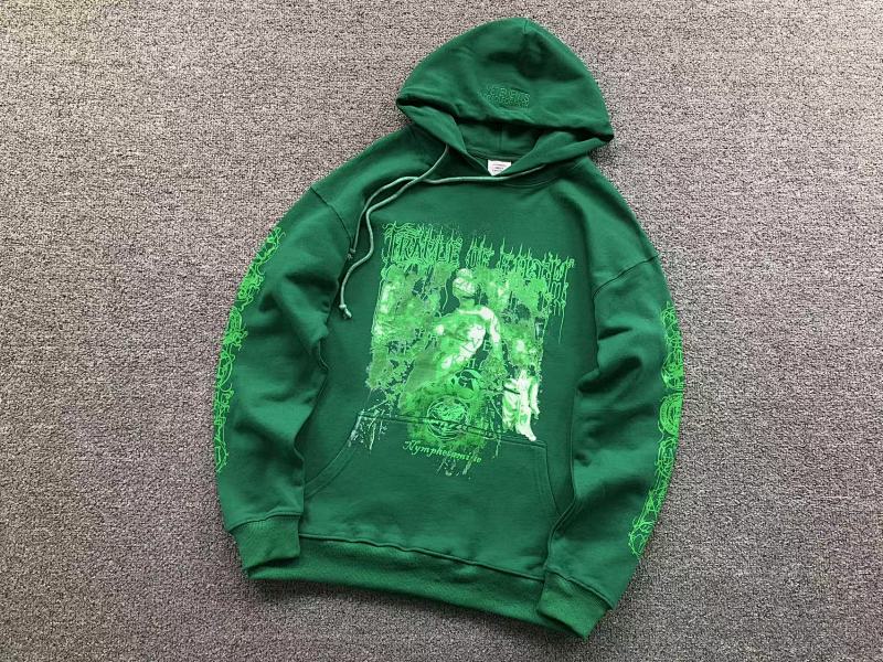 VETEMENTS HOODIE 411001145（im 170cm 60kg i wear size S in the phot）
