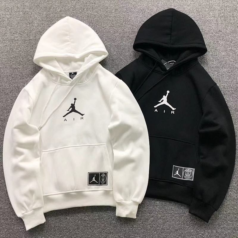 AIR JORDAN HOODIE 111180357（im 170cm 57kg i wear size M in the phot）