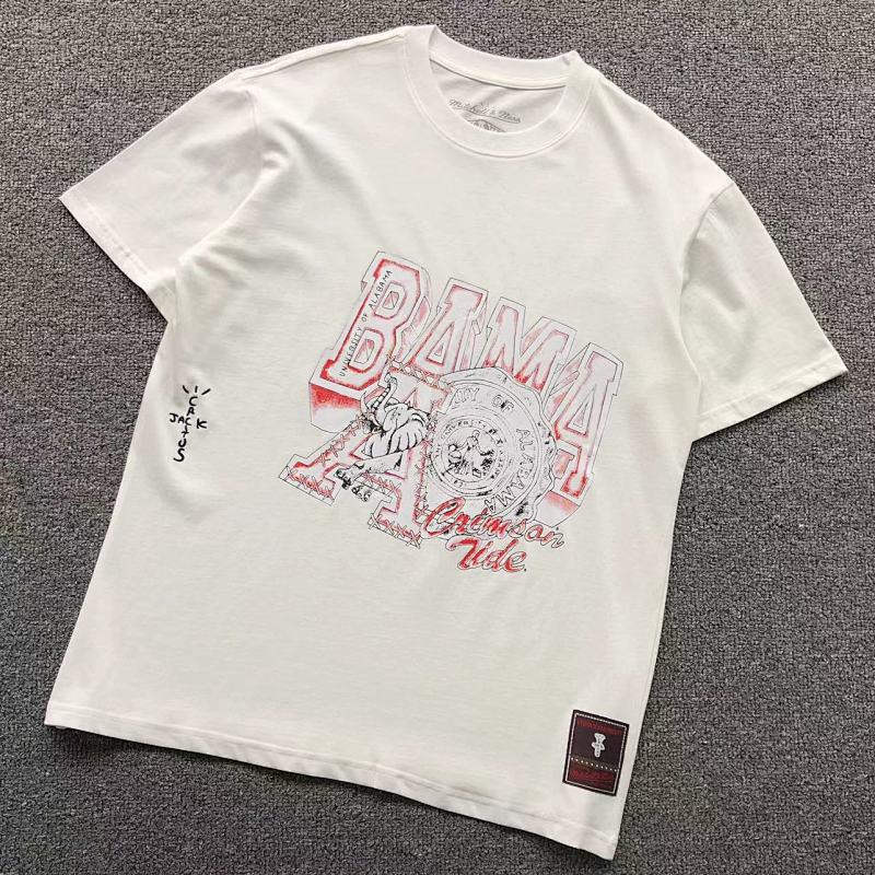 TRAVIS SCOTT T-SHIRT 213082546（im 170cm 55kg i wear size M in the phot）