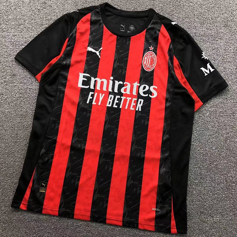 FOOTBALL T-SHIRT 11082616002（im 170cm 60kg i wear size L in the phot）