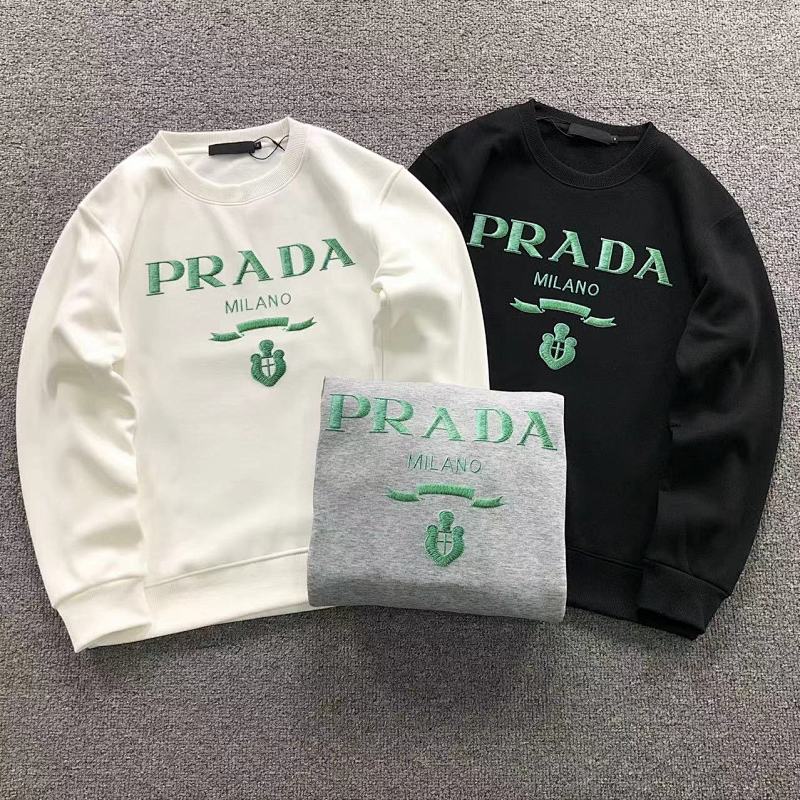 PRADA HOODIE 2112092401（im 170cm 60kg i wear size M in the phot）