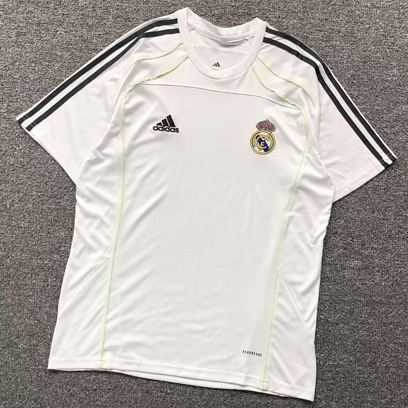 FOOTBALL T-SHIRT 31050714002（im 170cm 60kg i wear size L in the phot）