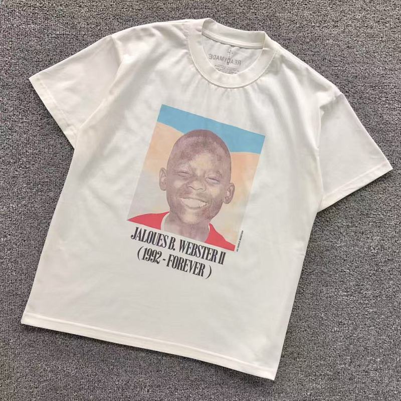 TRAVIS SCOTT T-SHIRT 4050136017（im 170cm 60kg i wear size S in the phot）
