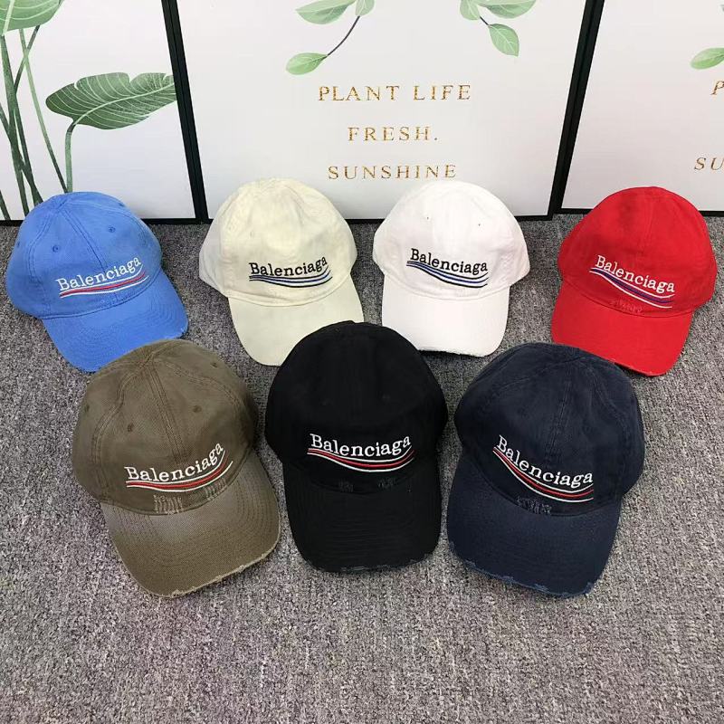 BALENCIAGA HAT 310311043