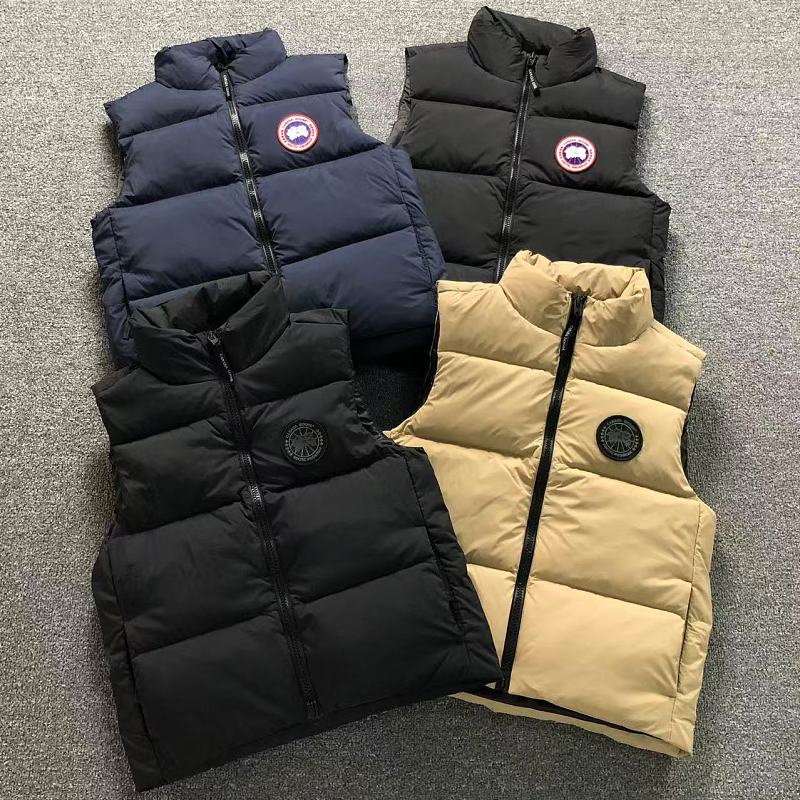 CANADA GOOSE VEST DOWN JACKETS 3208250916（im 170cm 60kg i wear size L in the phot）