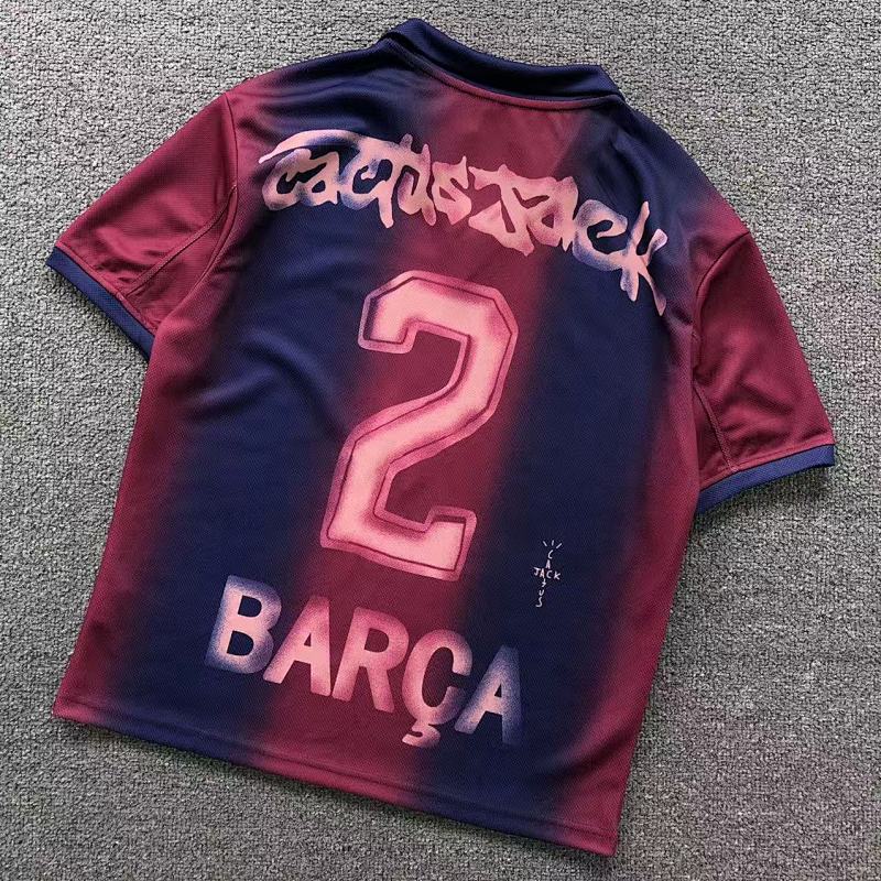 FOOTBALL TRAVIS SCOTT T-SHIRT 41061115117（im 170cm 60kg i wear size S in the phot）