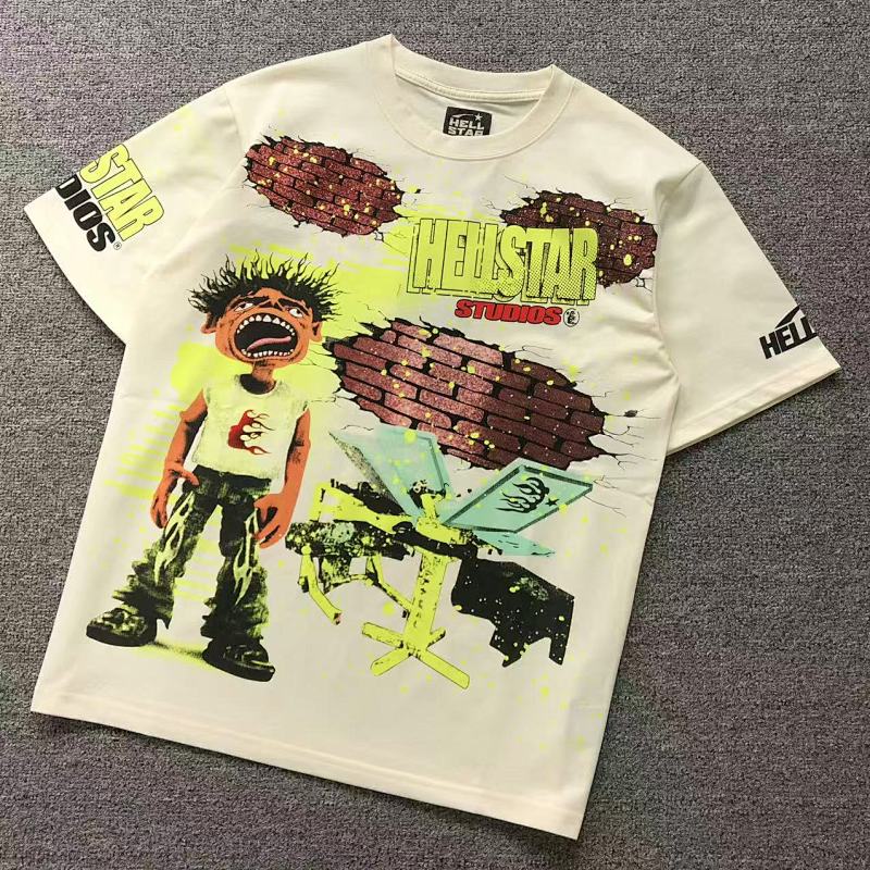 HELLSTAR T-SHIRT 121120371（im 170cm 60kg i wear size M in the phot）