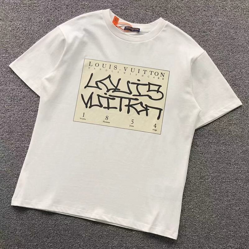LV T-SHIRT 214011436（im 170cm 60kg i wear size S in the phot）