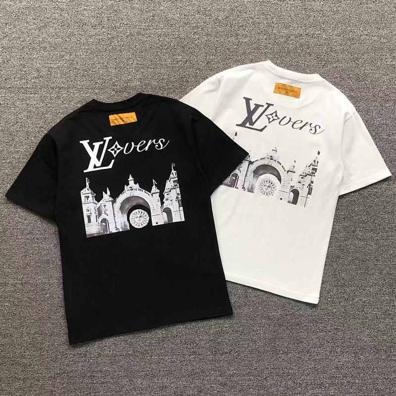 LV T-SHIRT 22040365001（im 170cm 60kg i wear size XS in the phot）