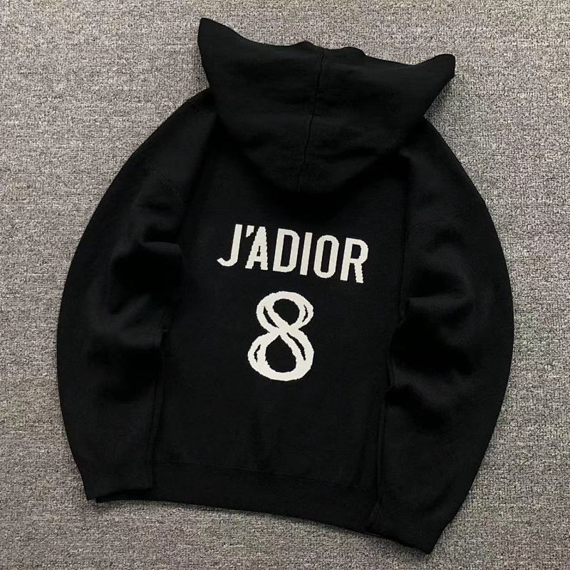 DIOR SWEATER 412285521（im 170cm 55kg i wear size S in the phot）