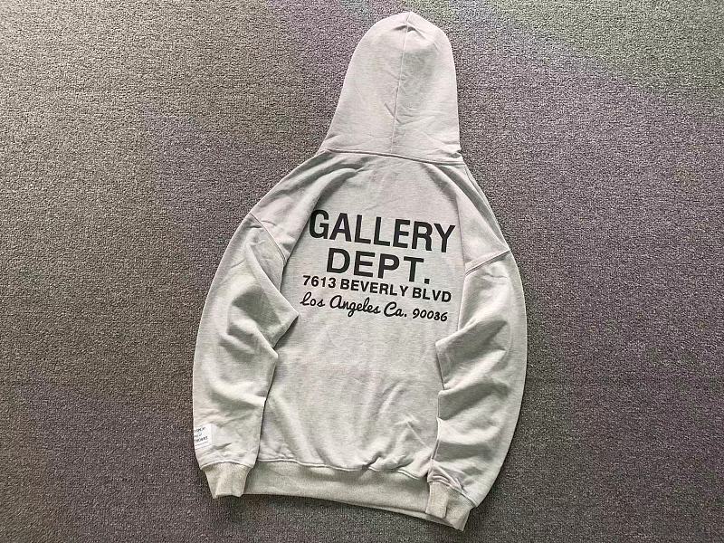GALLERY DEPT HOODIE 3205282517（im 170cm 60kg i wear size S in the phot）