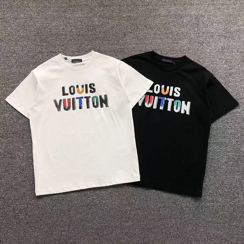 LV T-SHIRT 41062610126（im 170cm 60kg i wear size XS in the phot）