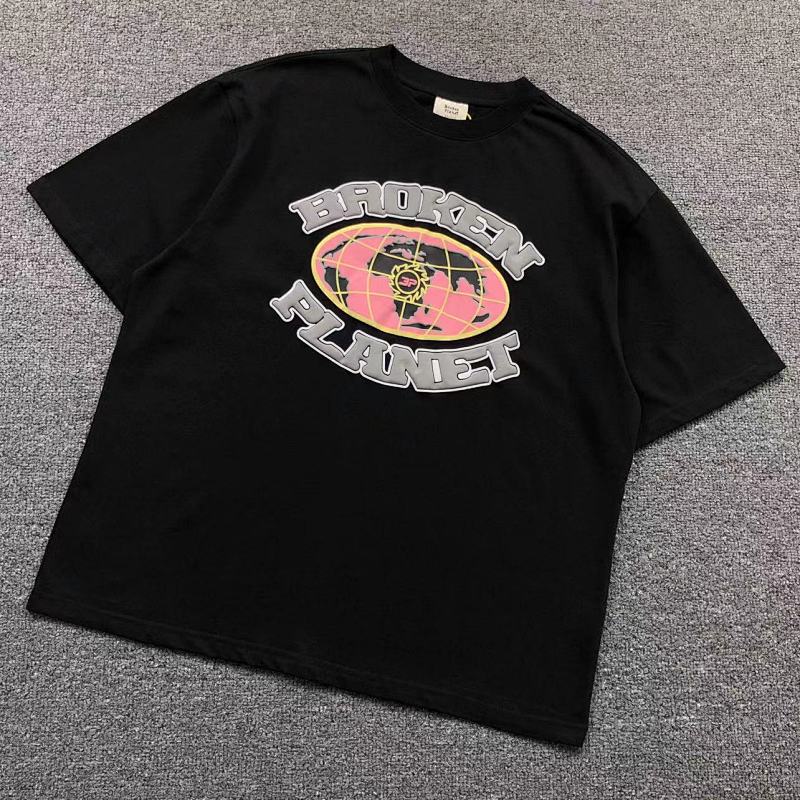 BROKEN PLANET T-SHIRT 502152117（im 170cm 57kg i wear size S in the phot）