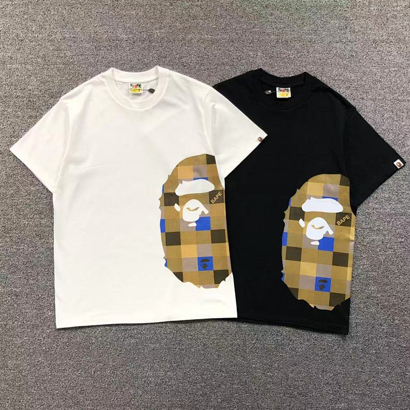BAPE T-SHIRT 1112311842（im 170cm 60kg i wear size M in the phot）