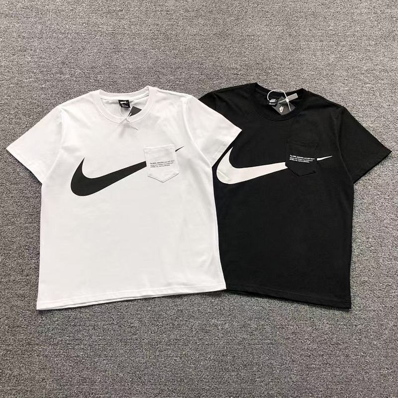 NIKE T-SHIRT 213220557（im 170cm 60kg i wear size M in the phot）