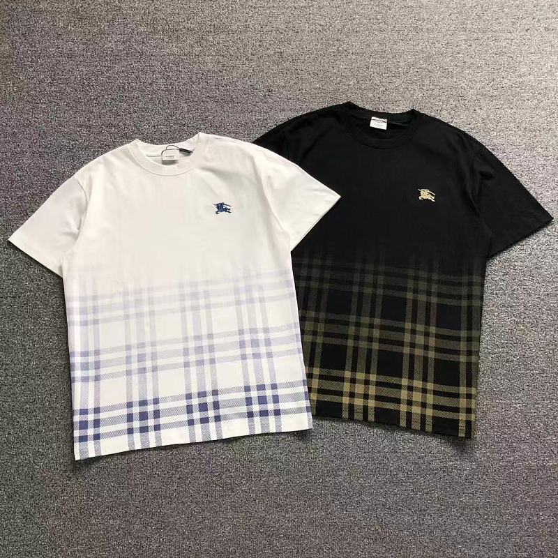 BURBERRY T-SHIRT 2205231501（im 170cm 60kg i wear size L in the phot）
