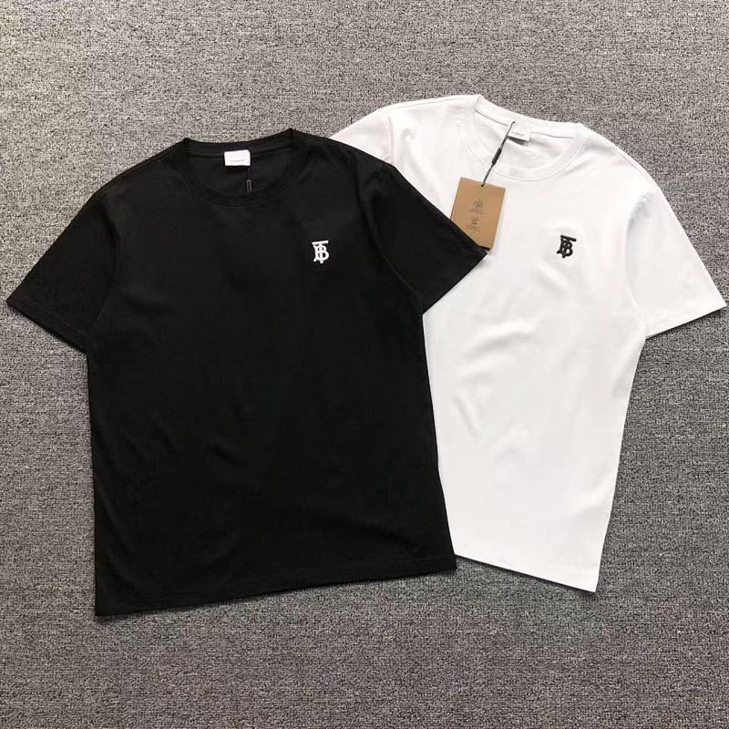BURBERRY T-SHIRT 2203062301（im 170cm 60kg i wear size XL in the phot）