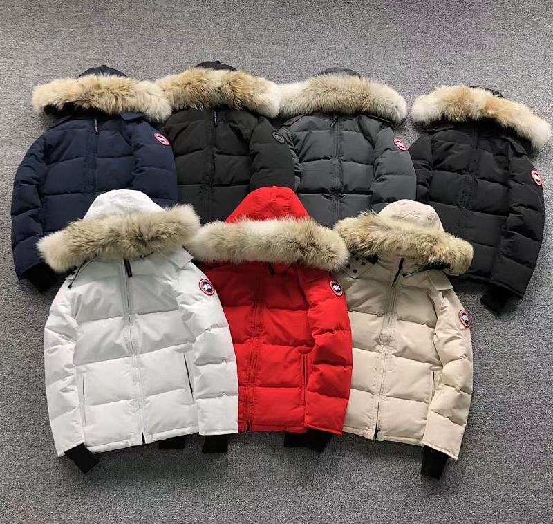 CANADA GOOSE DOWN JACKETS 4111130315（im 170cm 60kg i wear size S in the phot)
