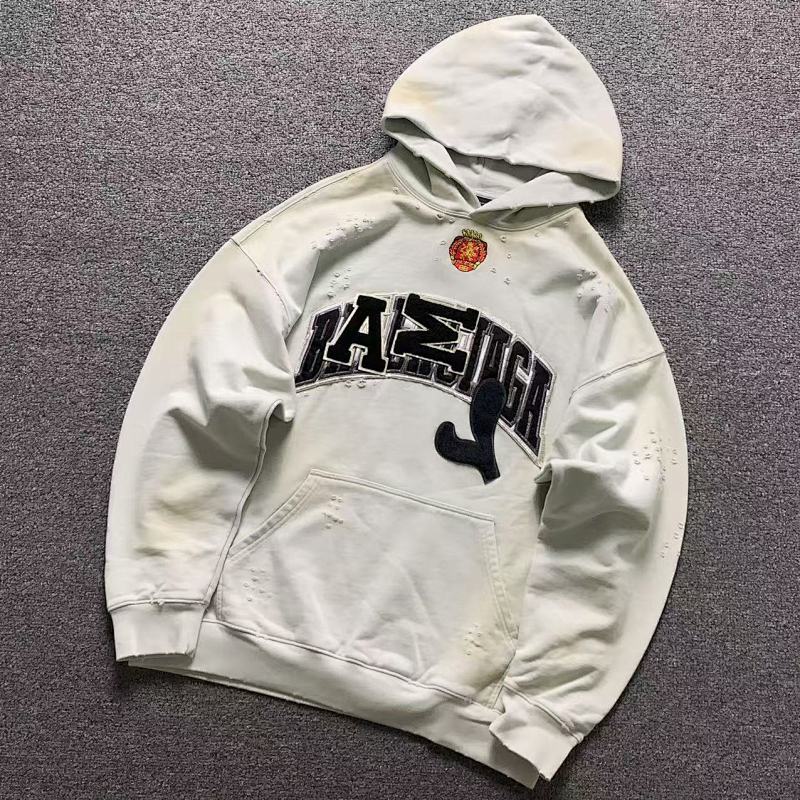 BALENCIAGA HOODIE 4122714163（im 170cm 60kg i wear size XS in the phot）