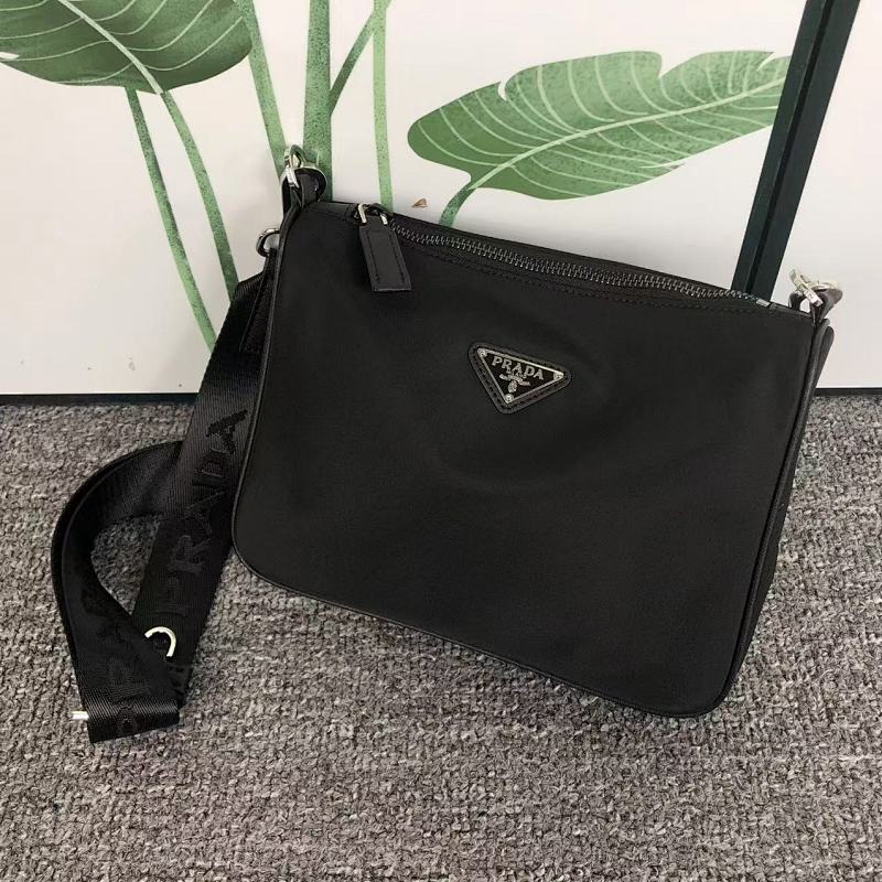 PRADA BAG 4104210575 ( 长24CM*宽7CM*18CM)
