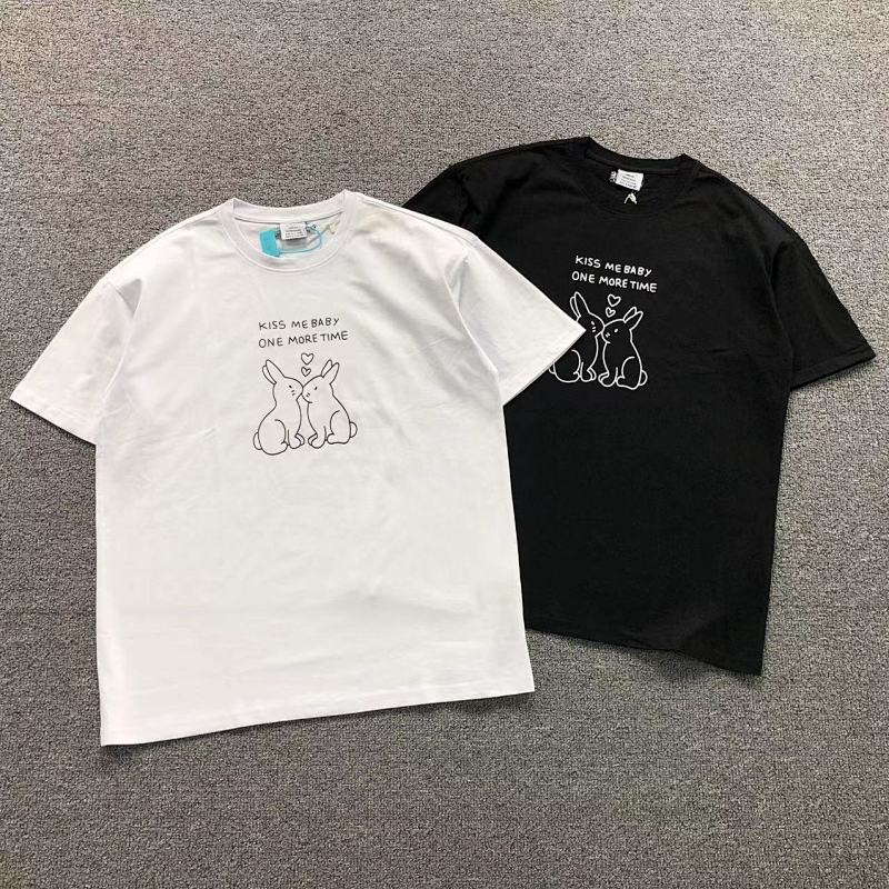 VETEMENTS T-SHIRT 482306145（im 170cm 60kg i wear size S in the phot）