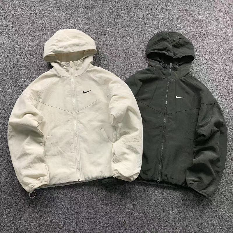 NIKE JACKET 3112190219（im 170cm 60kg i wear size M in the phot）