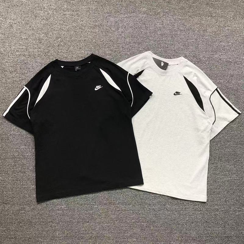 NIKE T-SHIRT 4206300377（im 170cm 60kg i wear size M in the phot）