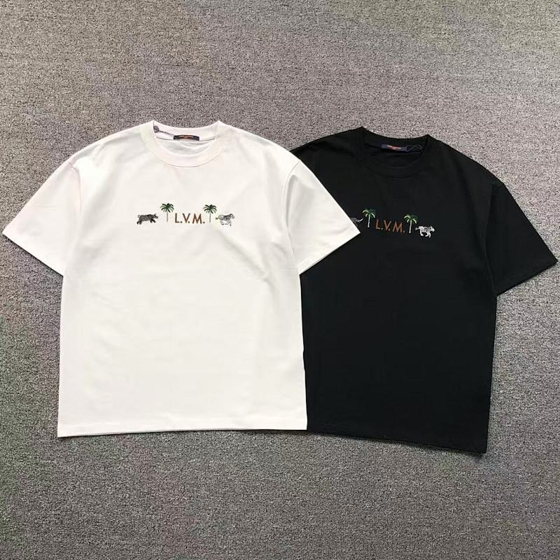 LV T-SHIRT 2201232901（im 170cm 60kg i wear size L in the phot）