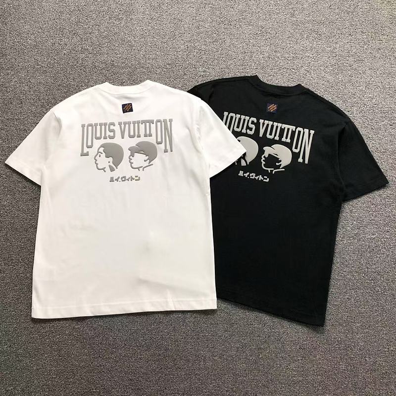 LV T-SHIRT 3205250121（im 170cm 60kg i wear size M in the phot）