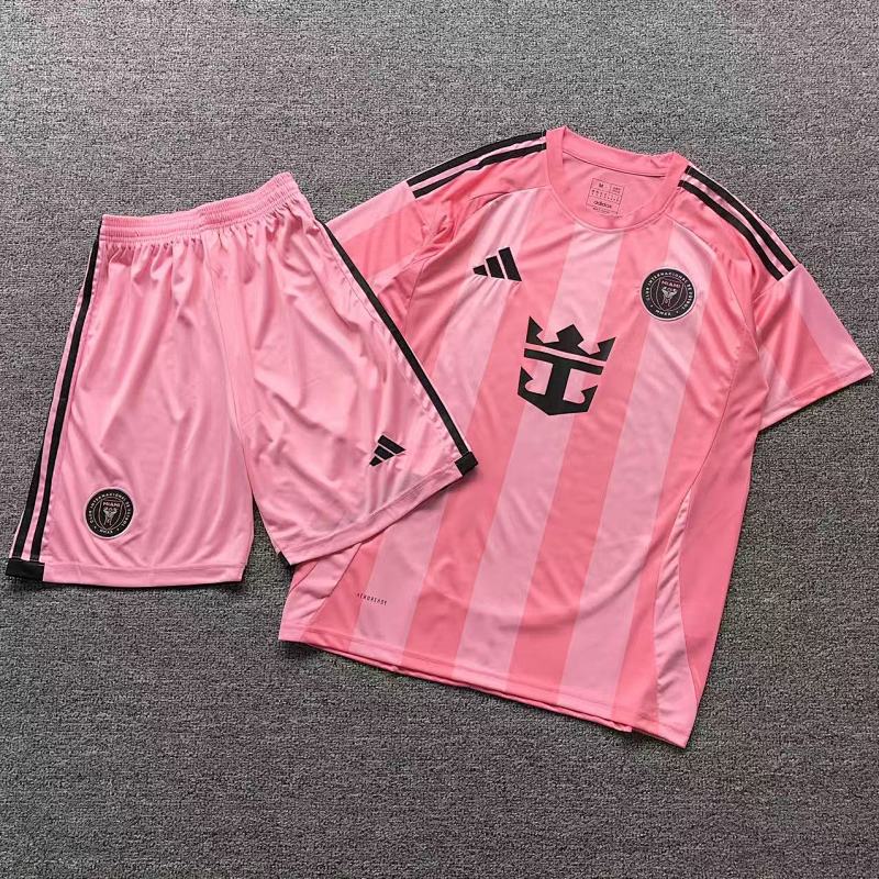 FOOTBALL T-SHIRT SHORTS 31031906002（im 170cm 60kg i wear size M in the phot）