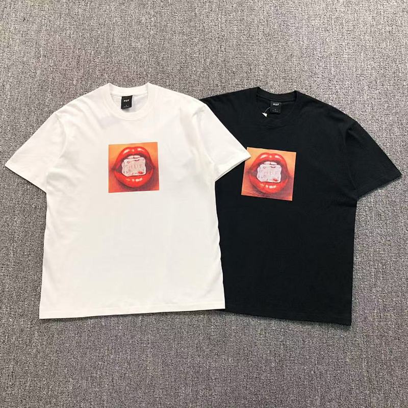 HUF T-SHIRT 110211802