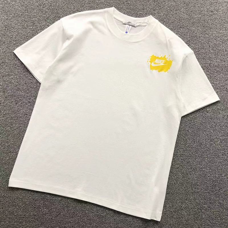 NIKE T-SHIRT 215222715（im 170cm 60kg i wear size L in the phot）