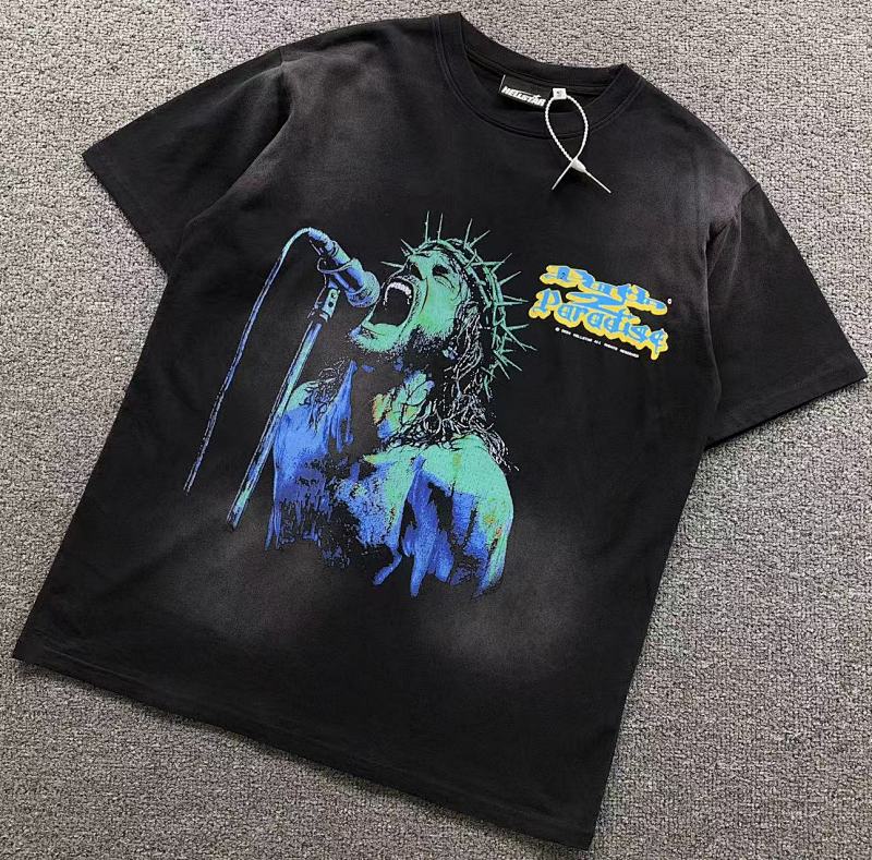 HELLSTAR T-SHIRT 3104303072（im 170cm 60kg i wear size M in the phot）