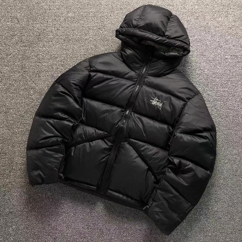 STUSSY DOWN JACKETS 22080605001（im 170cm 60kg i wear size M in the phot）