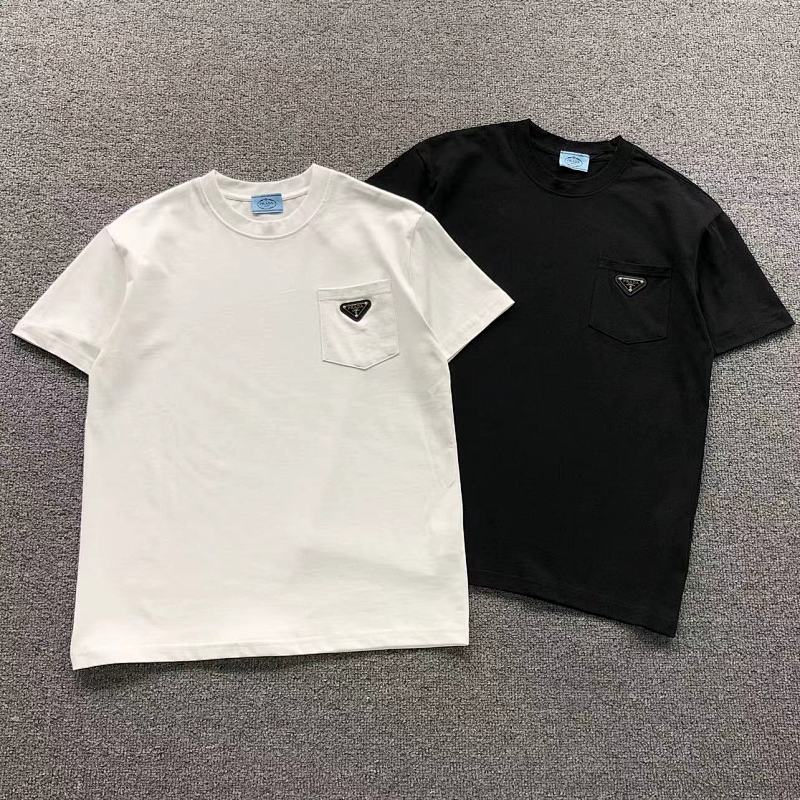 PRADA T-SHIRT 3105200232（im 170cm 60kg i wear size M in the phot）